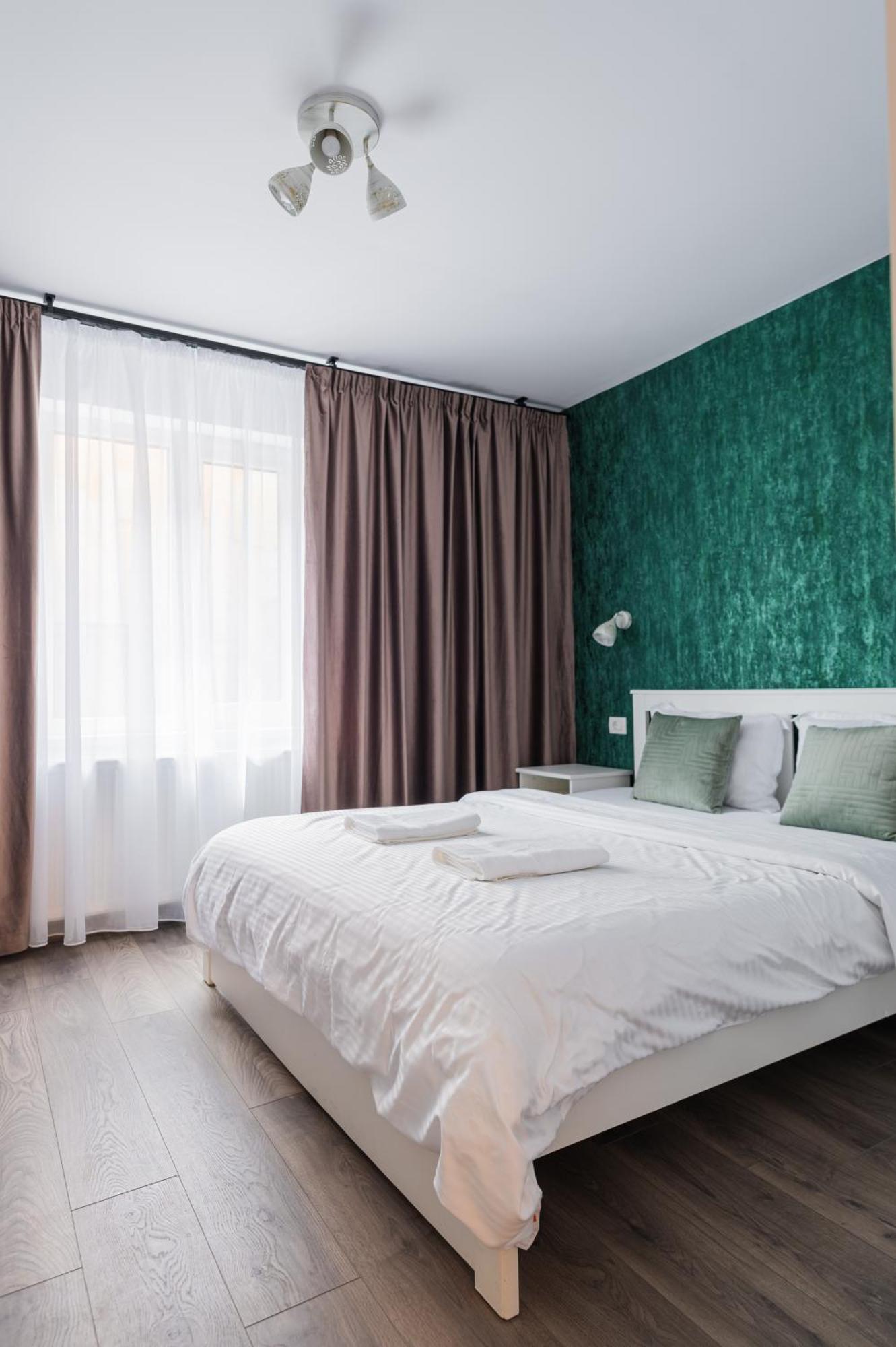 Fun House - Comfortable Stay With Garden And Near Parking Braszów Zewnętrze zdjęcie